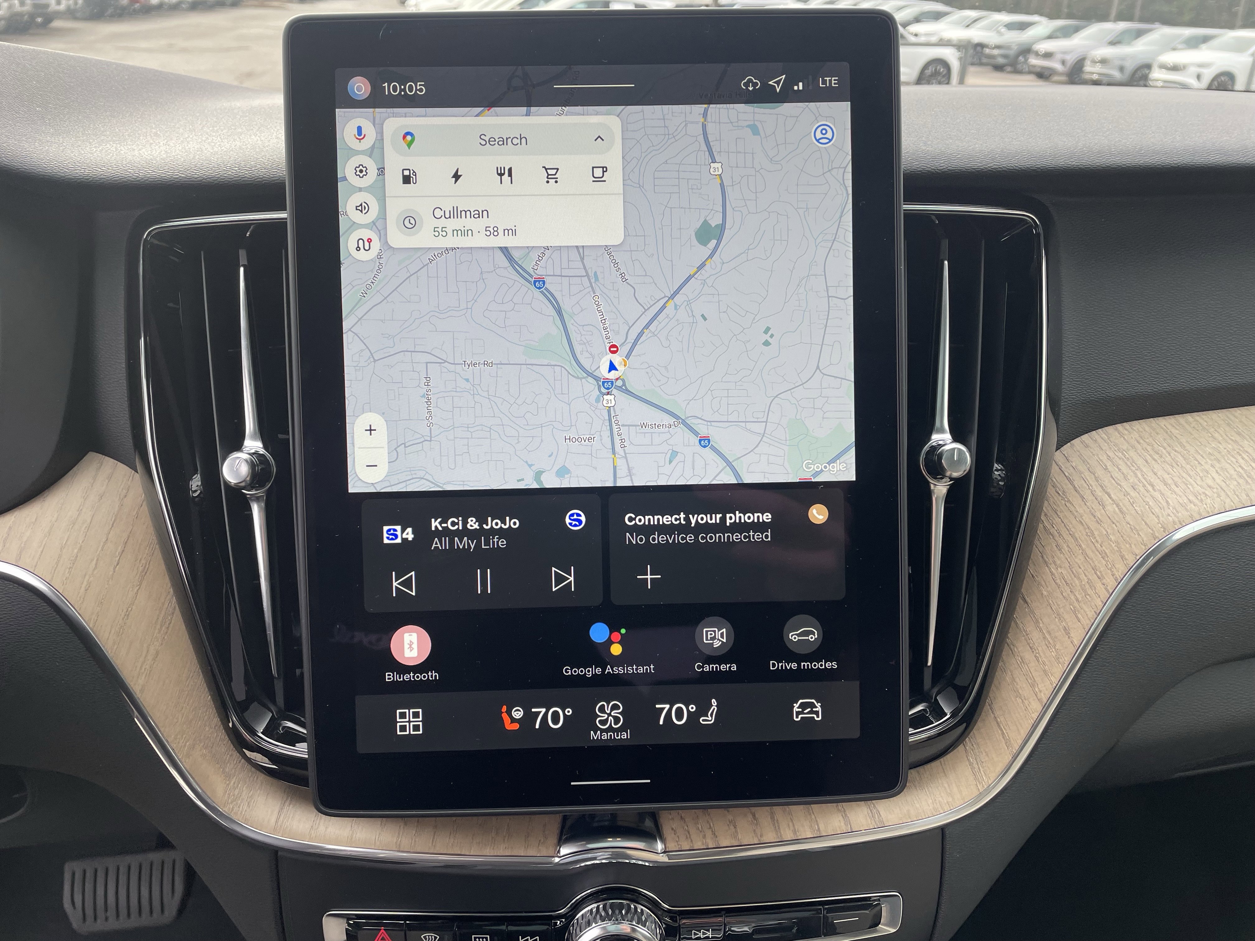 New 2026 Volvo XC60 T8 Plus w/ Protection Package Premier image 19