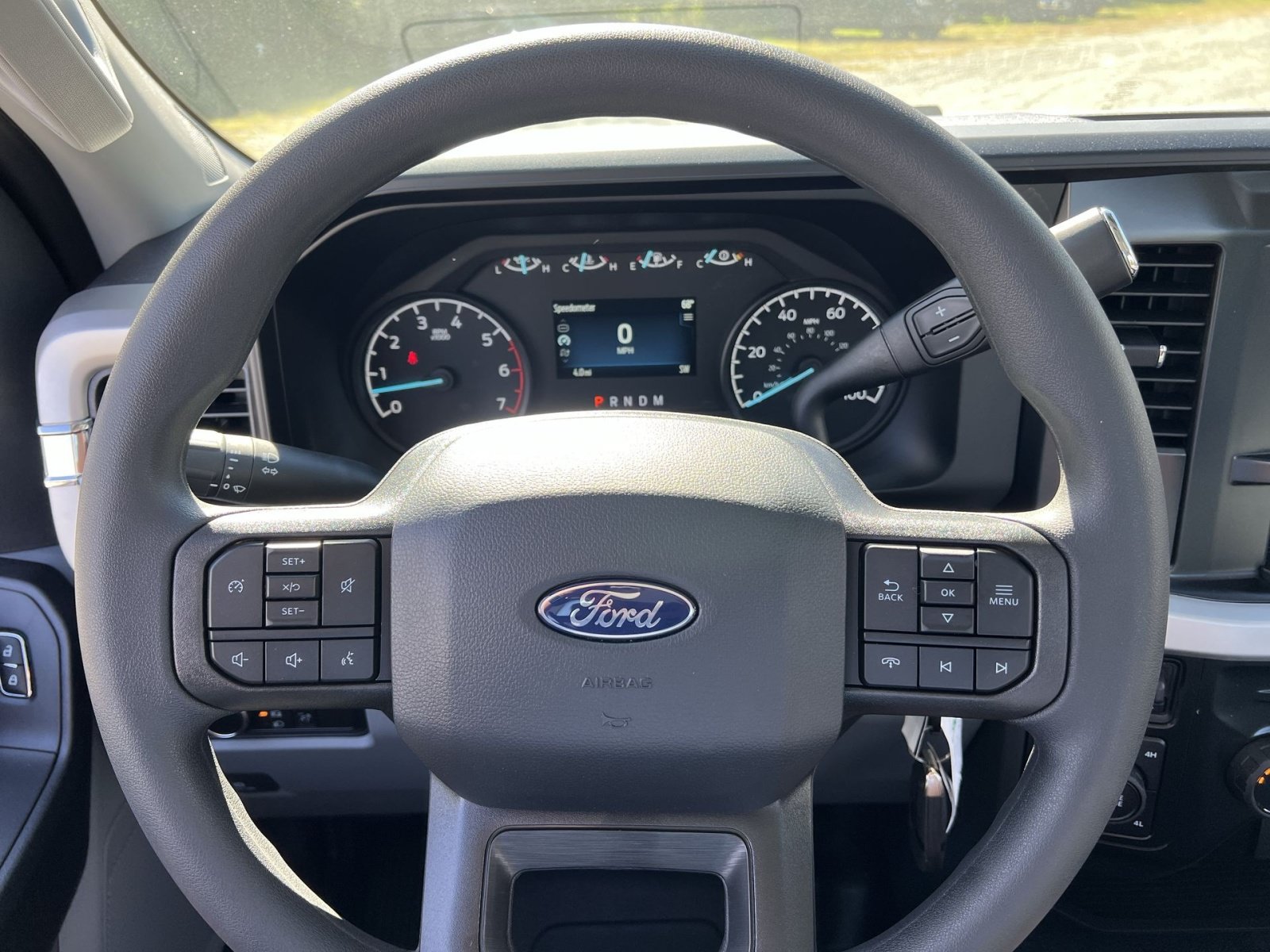 New 2027 Ford F250 XL w/ XL Off-Road 33" Tire Package AWD/4WD image 16