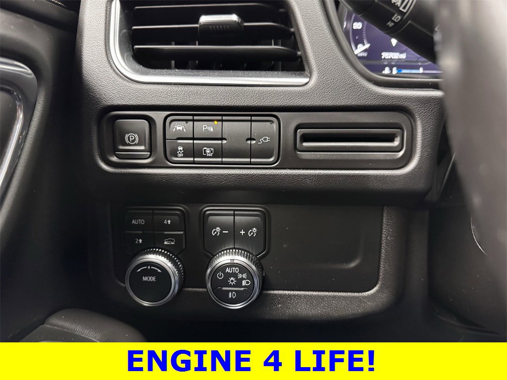 Used 2022 GMC Yukon SLT w/ SLT Luxury Package image 19