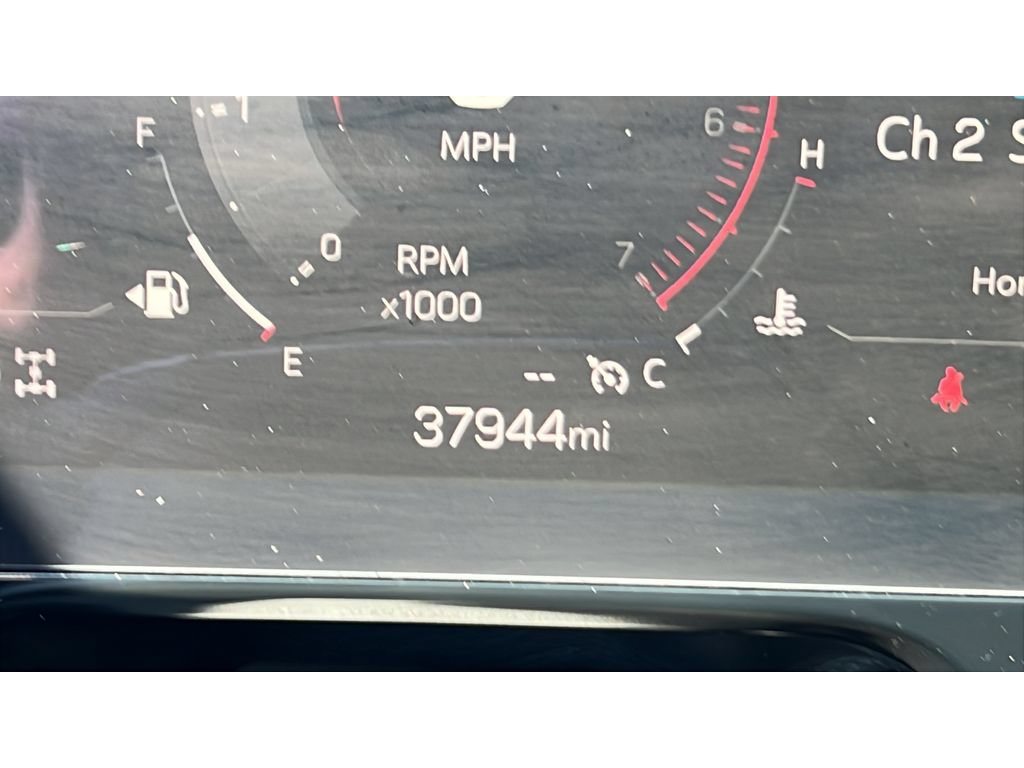 Certified 2025 GMC Yukon Denali AWD/4WD image 16