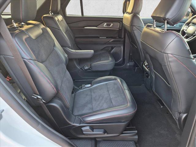 Used 2025 Ford Explorer ST AWD/4WD image 20