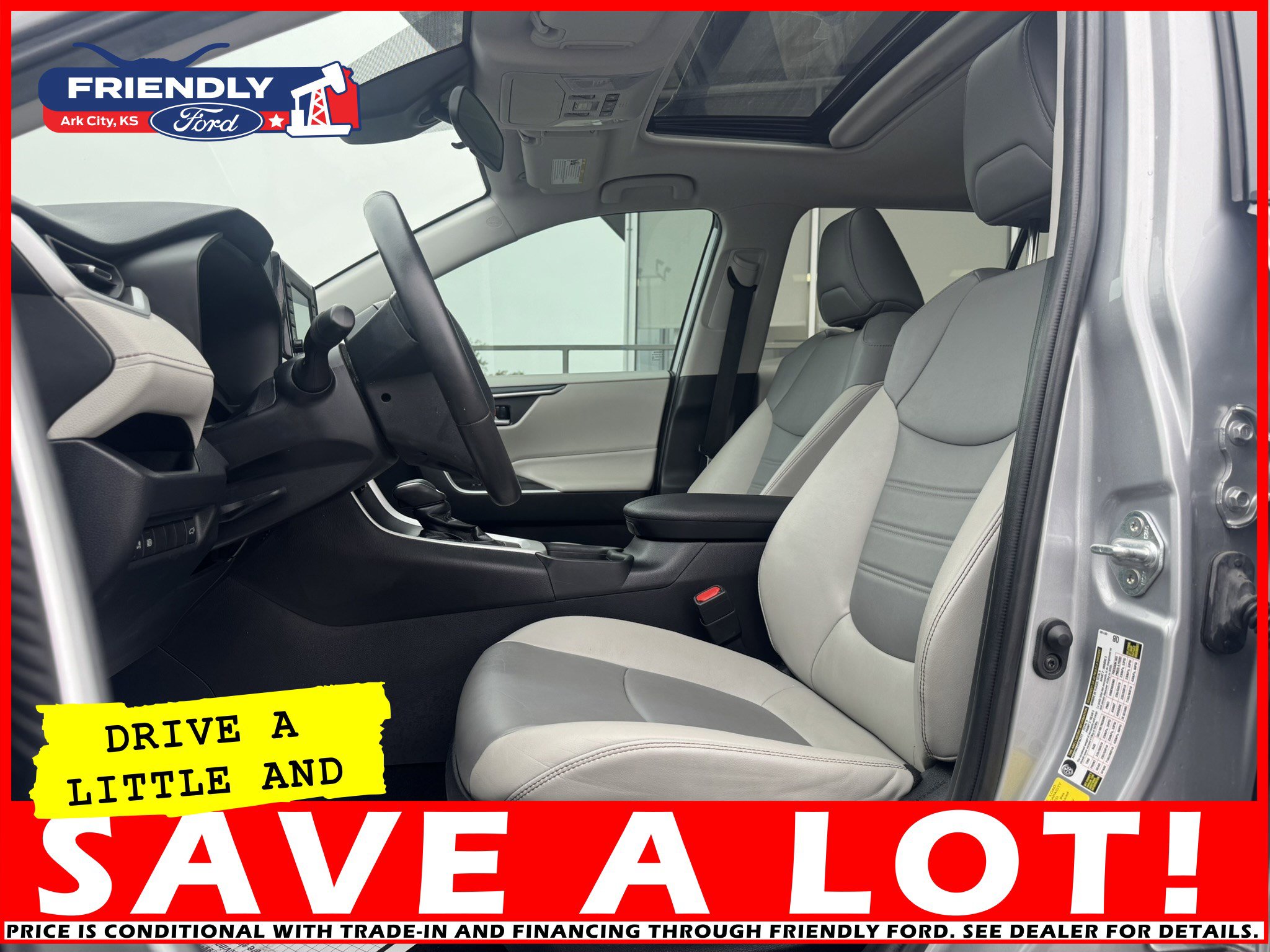 Used 2020 Toyota RAV4 XLE Premium image 15