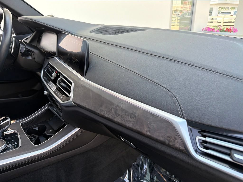 Used 2023 BMW X5 xDrive40i w/ Premium Package AWD/4WD image 23