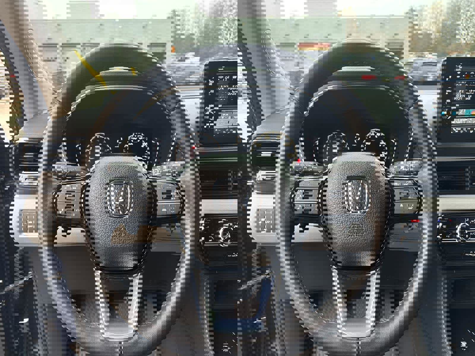 Used 2023 Honda Pilot EX-L image 18