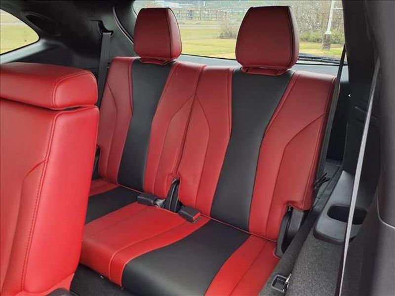 Used 2023 Acura MDX A-Spec image 11