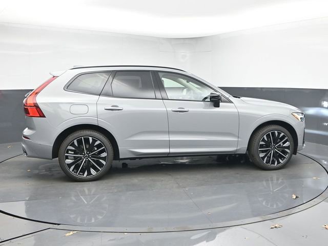 New 2026 Volvo XC60 B5 Ultra w/ Protection Package Premier image 8