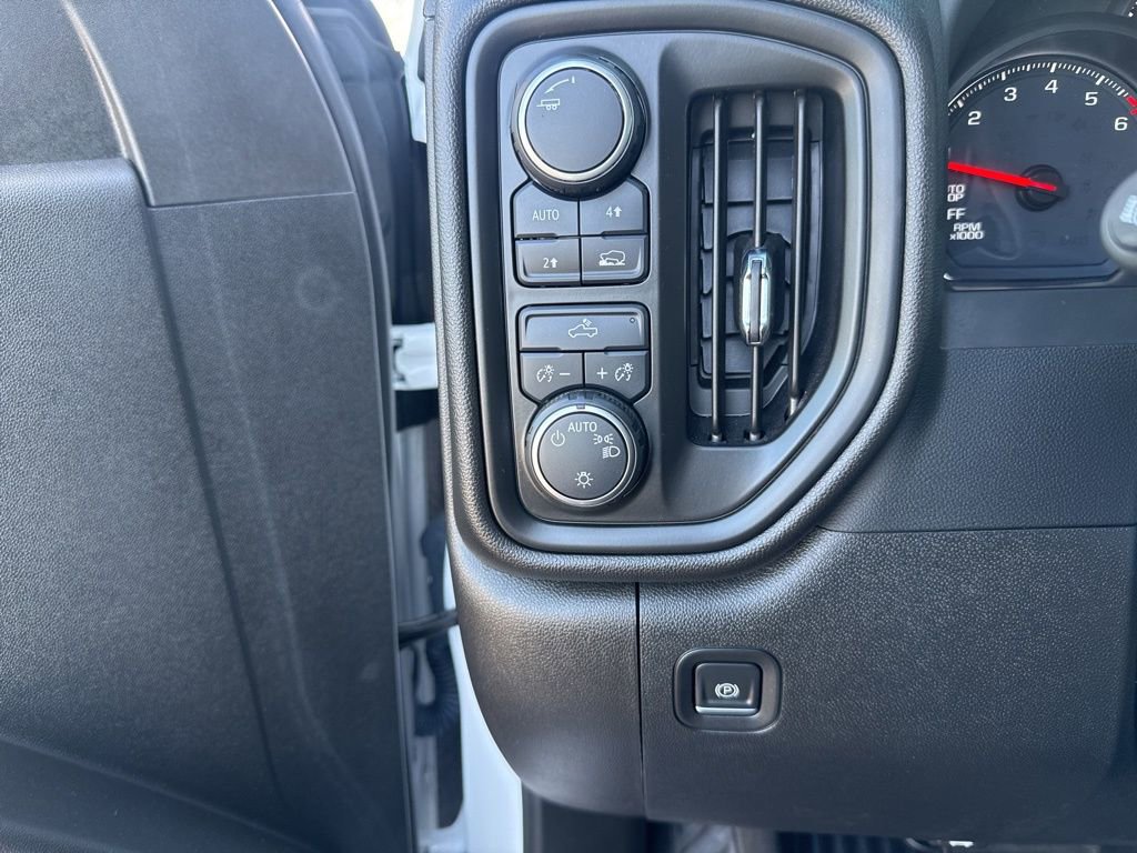 Certified 2023 Chevrolet Silverado 1500 Custom w/ Rally Edition image 30