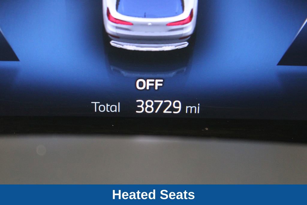 Used 2024 BMW X5 xDrive40i w/ Premium Package image 5