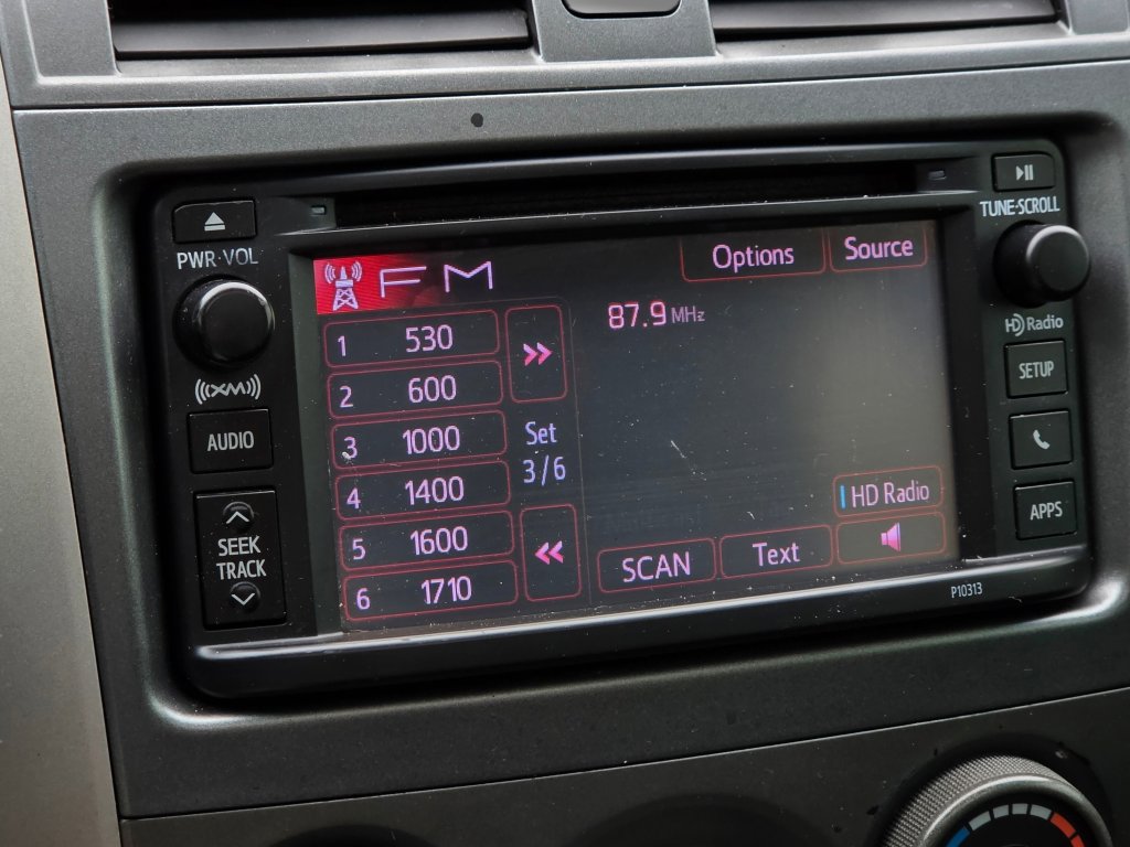Used 2013 Toyota Corolla S w/ Premium Pkg FWD image 10