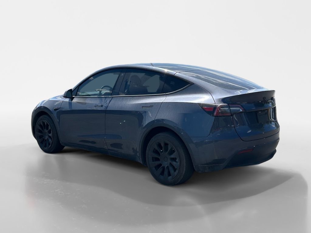 Used 2023 Tesla Model Y Long Range AWD/4WD image 3