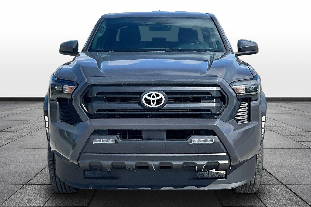 Used 2025 Toyota Tacoma SR5 AWD/4WD image 3