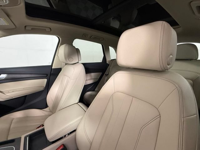 Used 2021 Audi Q5 2.0T Premium AWD/4WD image 5