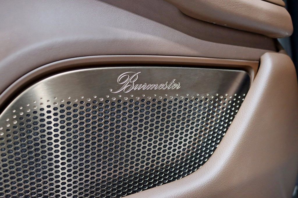 Used 2022 Porsche Taycan 4S image 35