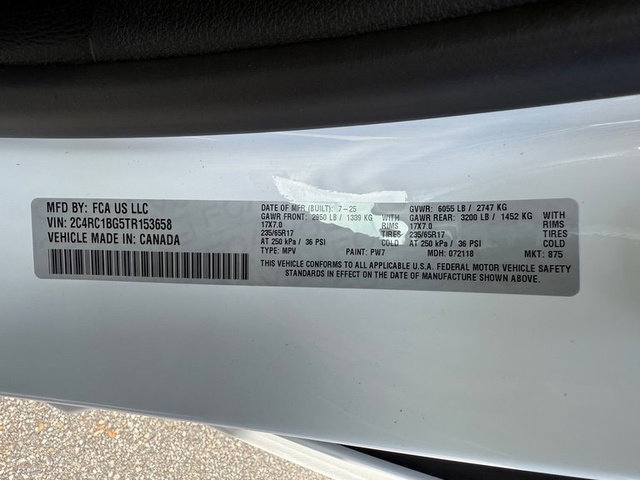 New 2026 Chrysler Pacifica Select image 36