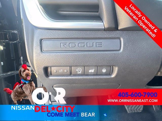 New 2026 Nissan Rogue Dark Armor FWD image 23