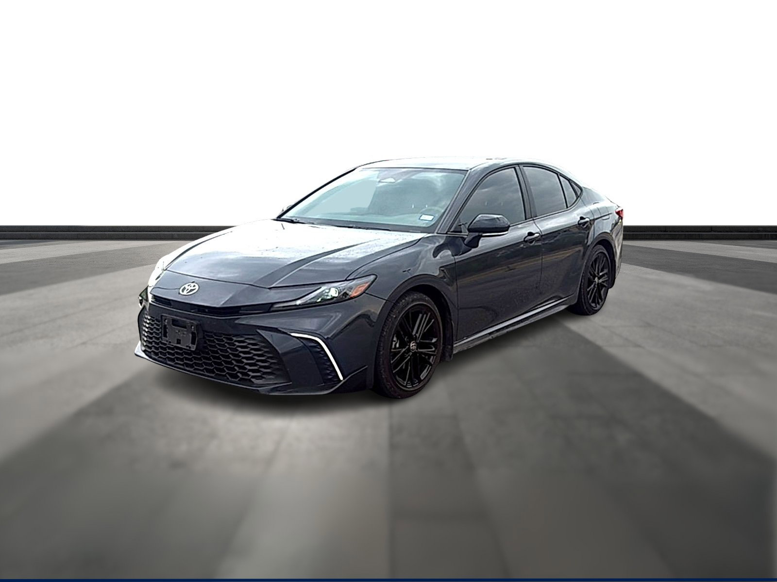 Used 2025 Toyota Camry SE w/ Convenience Package FWD image 1