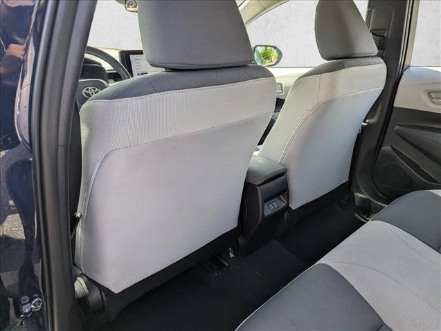 Used 2025 Toyota Corolla LE FWD image 22
