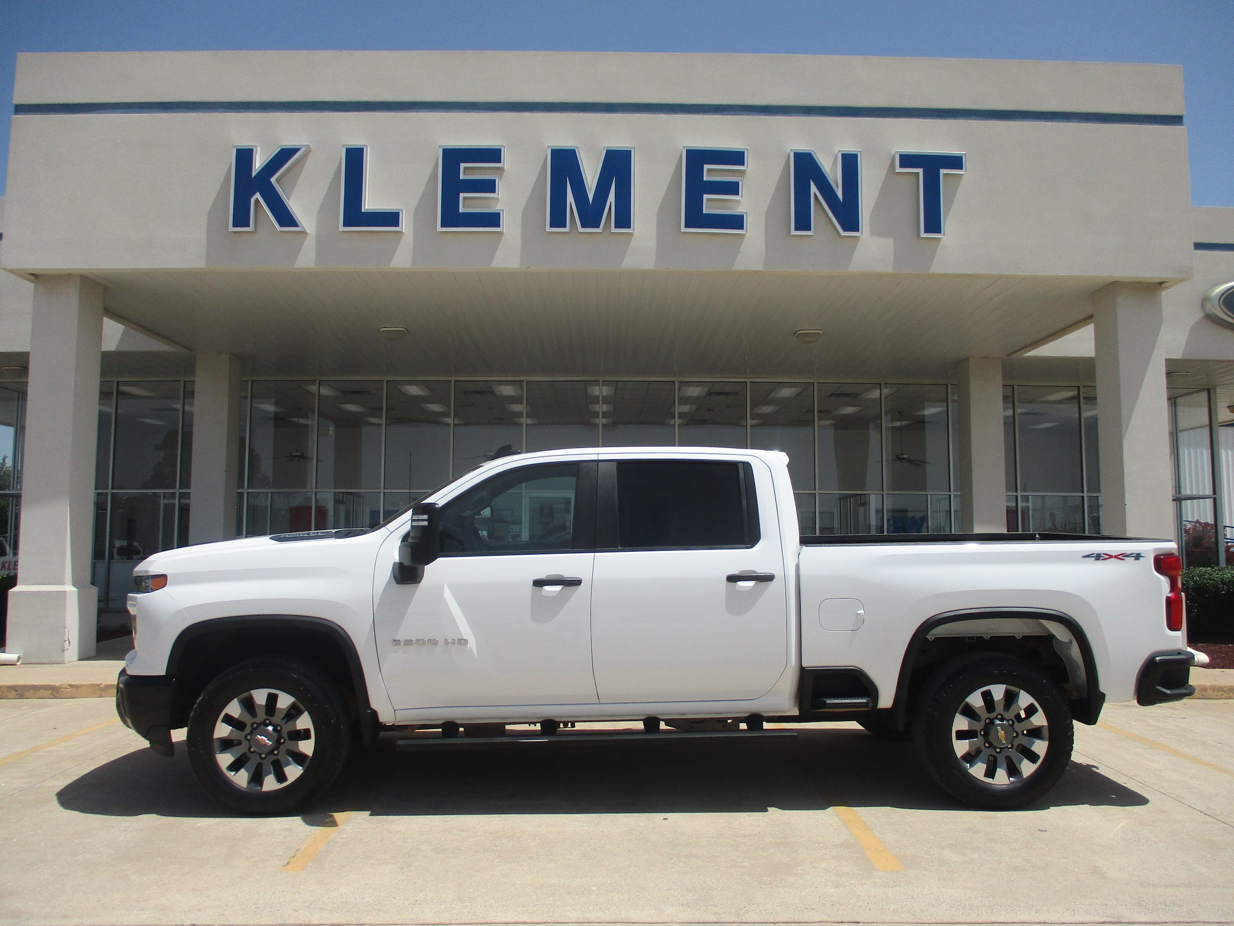 Used 2025 Chevrolet Silverado 2500 Custom w/ Custom Convenience Package