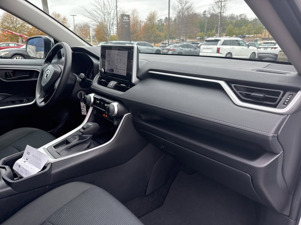 Used 2024 Toyota RAV4 LE image 35