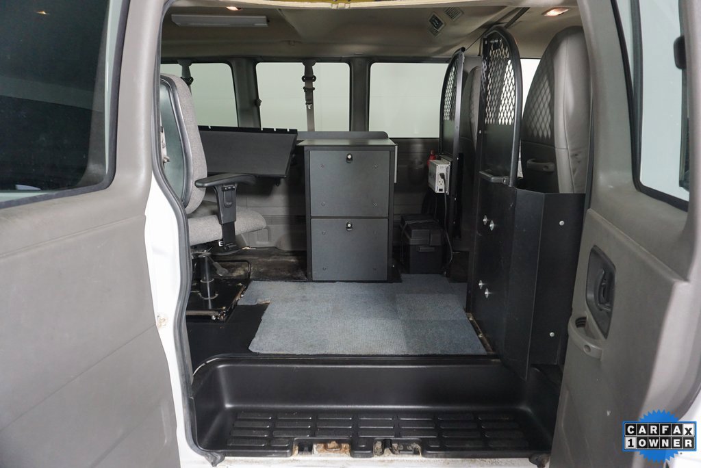 Used 2014 Chevrolet Express 1500 LT w/ LT Preferred Equipment Group AWD/4WD image 19