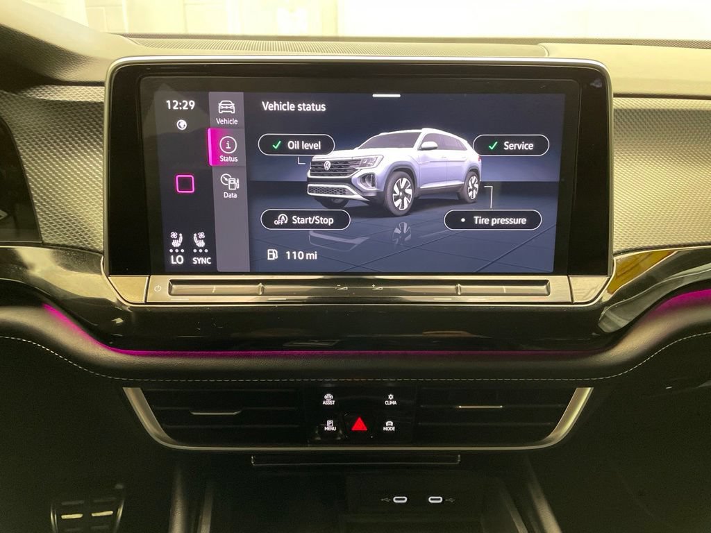 Used 2024 Volkswagen Atlas Cross Sport SEL R-Line AWD/4WD image 16