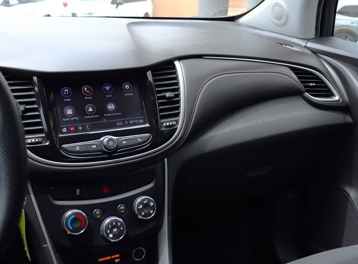 Used 2020 Chevrolet Trax LS FWD image 43