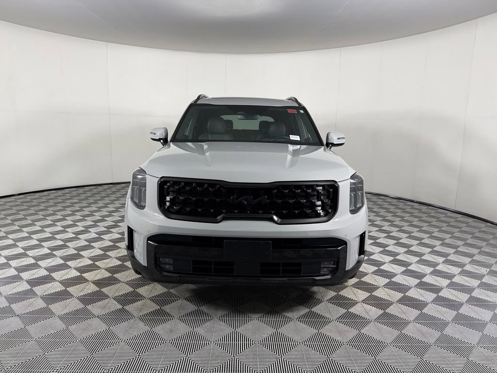 Used 2025 Kia Telluride SX X-Line AWD/4WD image 3