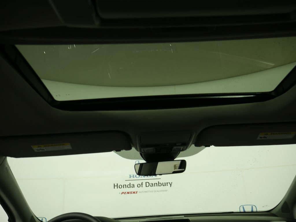 New 2026 Honda Odyssey Touring image 14