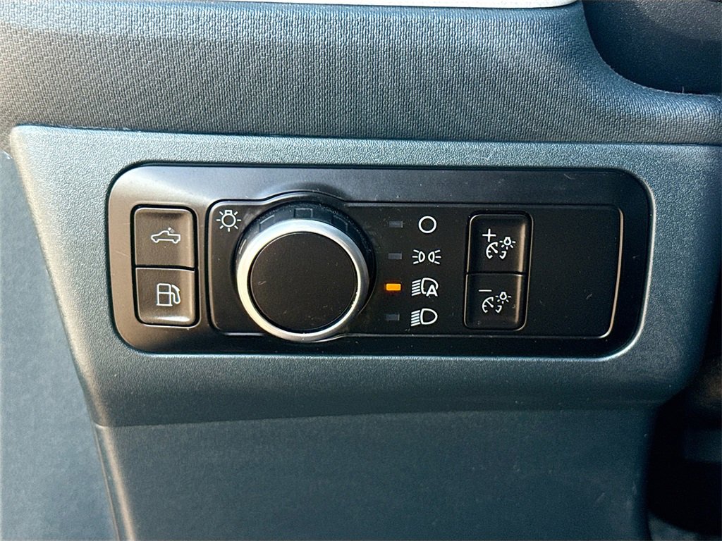 Used 2023 Ford Maverick XLT image 10