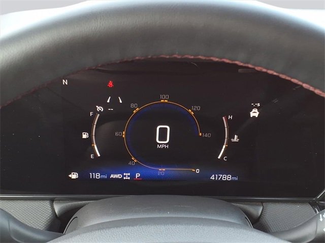 Used 2024 Chevrolet TrailBlazer RS w/ Driver Confidence Package image 11