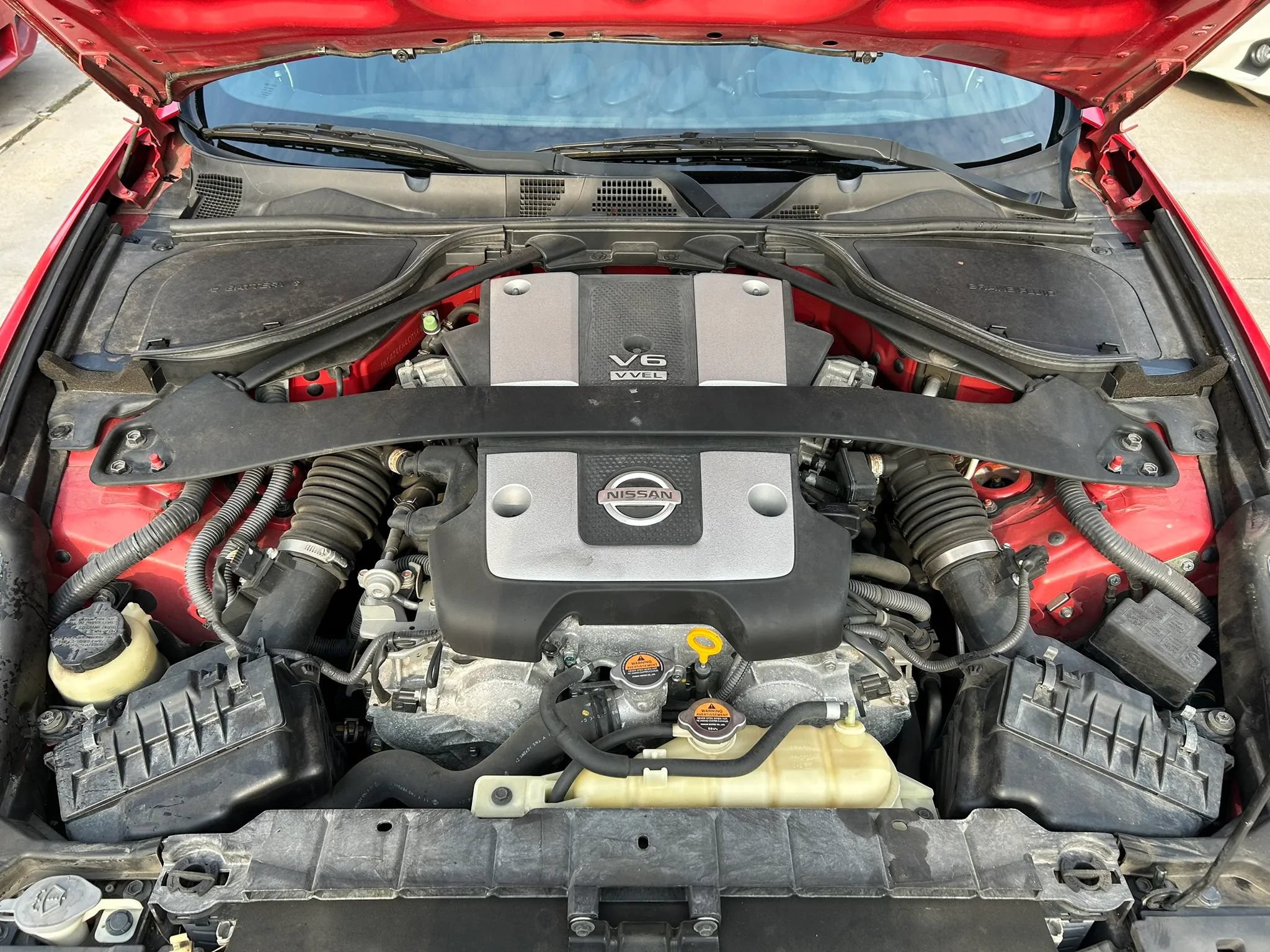 Used 2012 Nissan 370Z Coupe RWD image 23