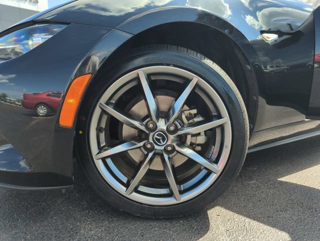 Used 2021 MAZDA MX-5 Miata RF Grand Touring RWD image 39