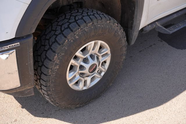 Used 2025 GMC Sierra 2500 Pro w/ 1SA Pro Safety Plus Package AWD/4WD image 7