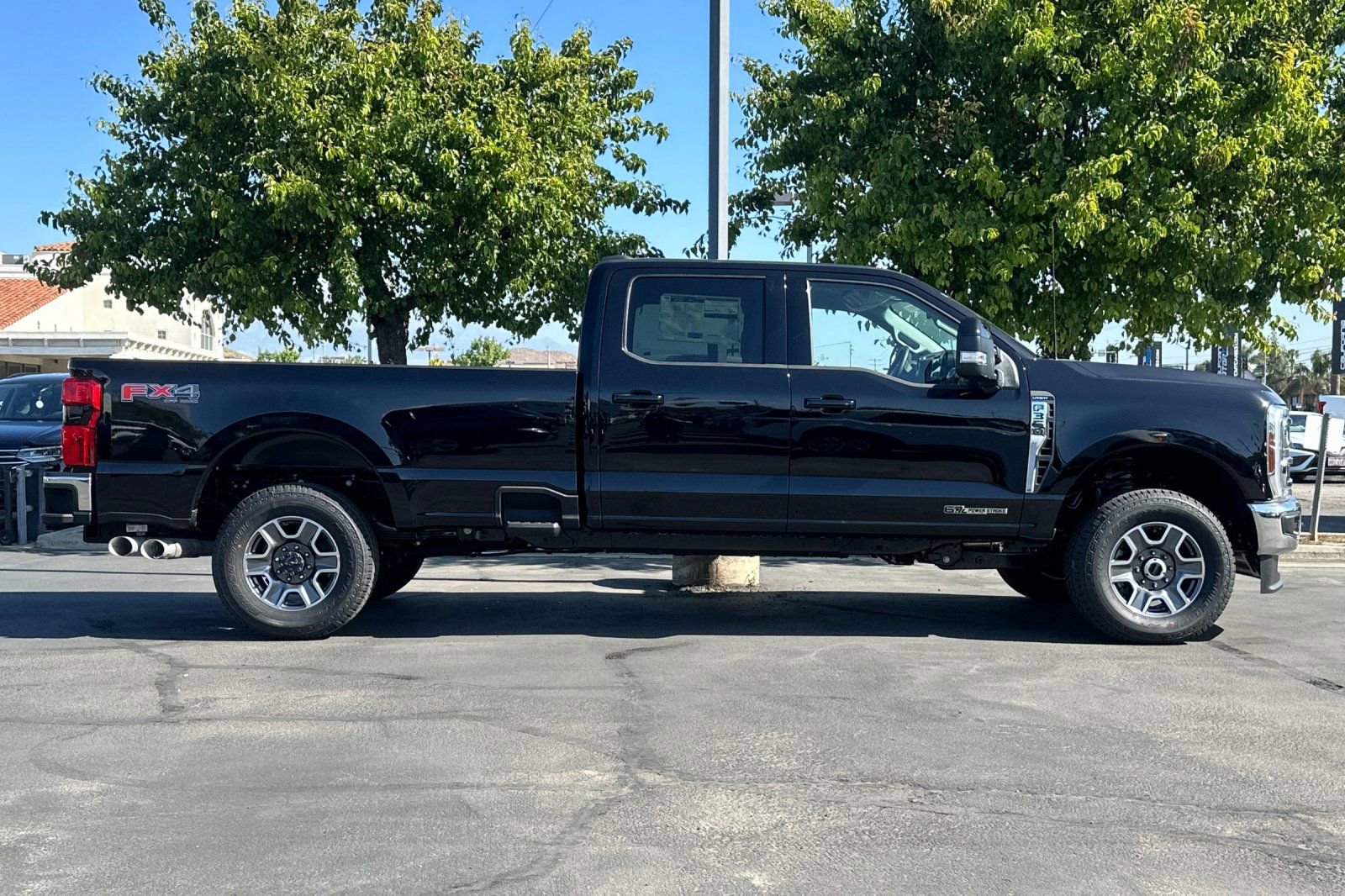 New 2026 Ford F350 4x4 Crew Cab Super Duty image 3