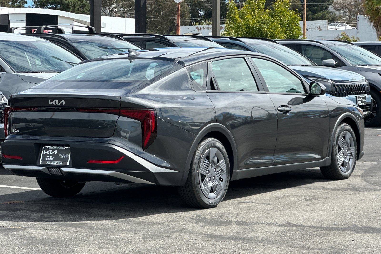 New 2026 Kia K4 FWD image 4