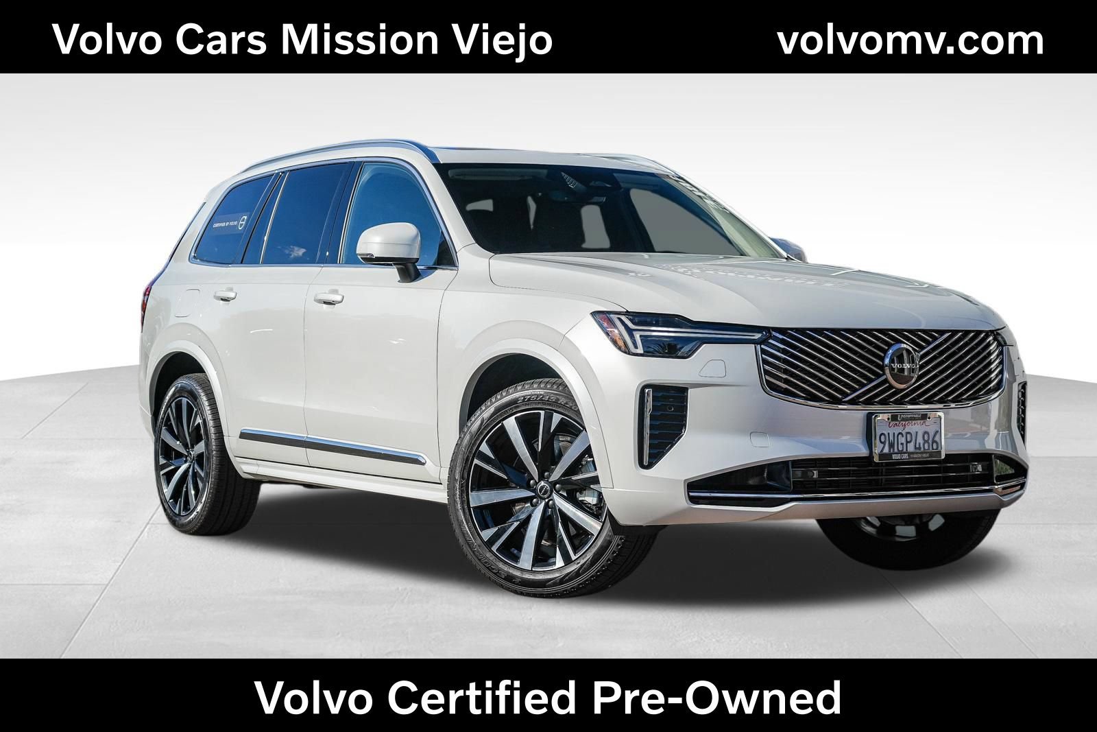 Certified 2026 Volvo XC90 B6 Core AWD/4WD image 1