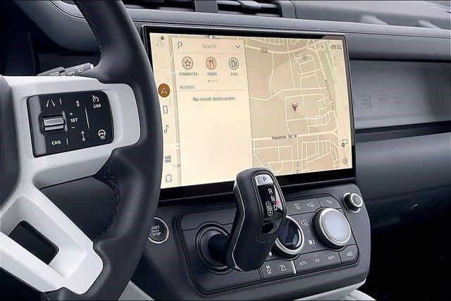 New 2026 Land Rover Defender 110 X-Dynamic SE image 6