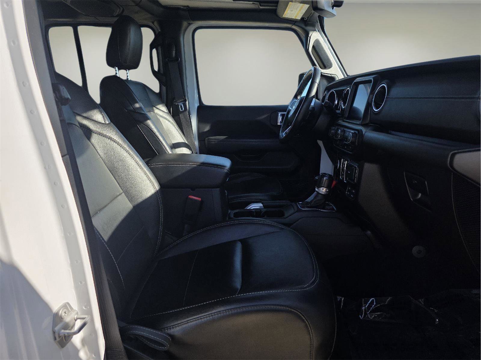 Used 2021 Jeep Wrangler Unlimited Sahara w/ Cold Weather Group image 23