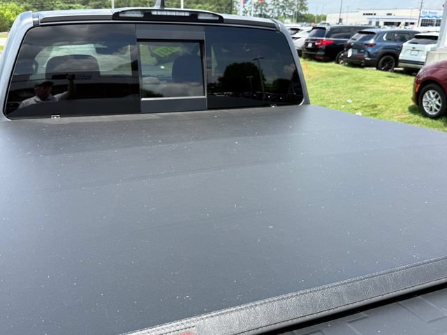 Used 2024 Nissan Titan SV w/ SV Convenience Package RWD image 15