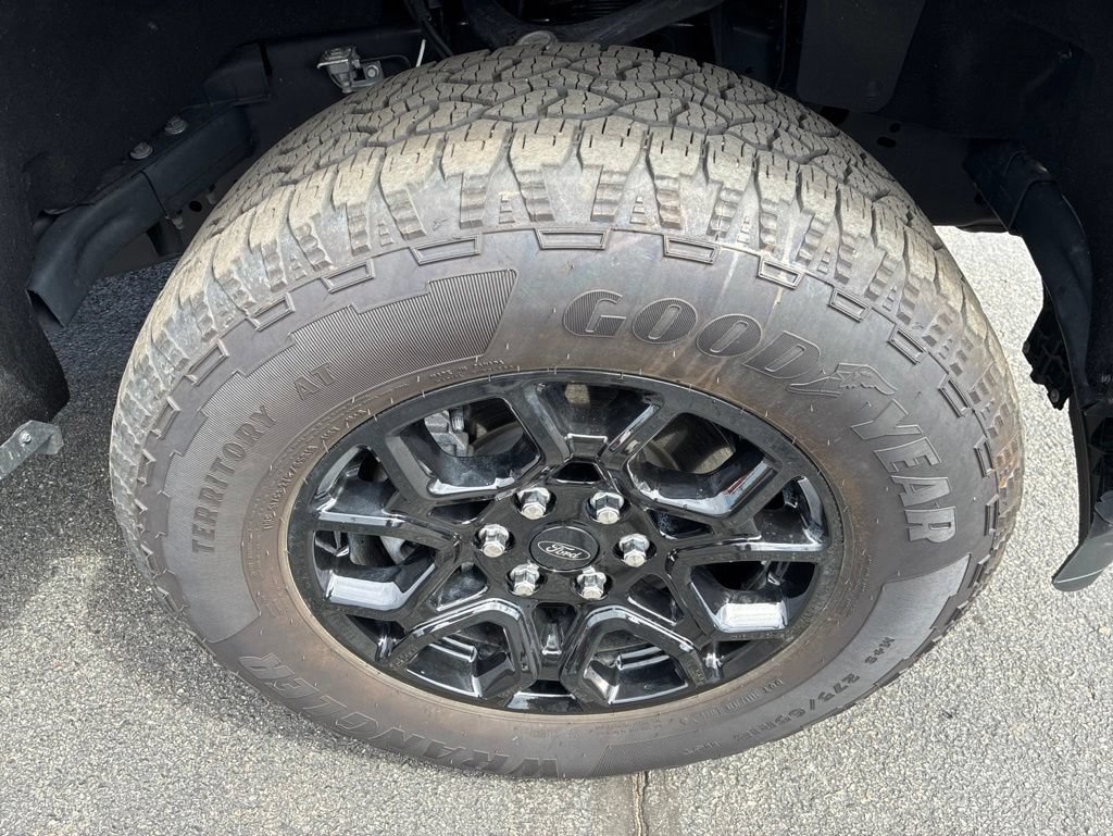 Used 2025 Ford F150 STX AWD/4WD image 9