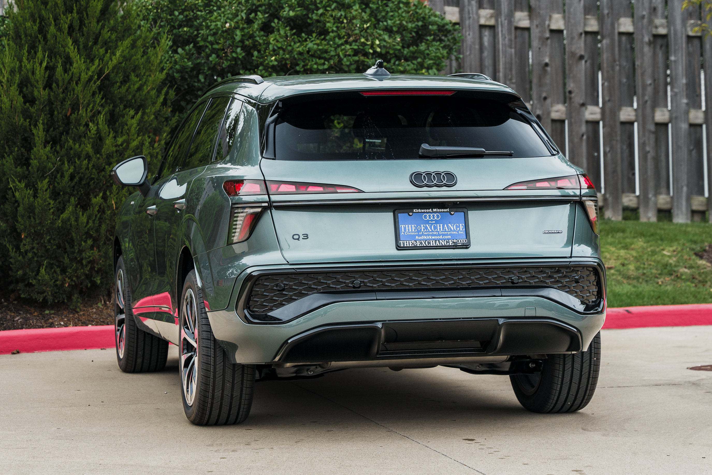 New 2026 Audi Q3 quattro 2.0T AWD/4WD image 4