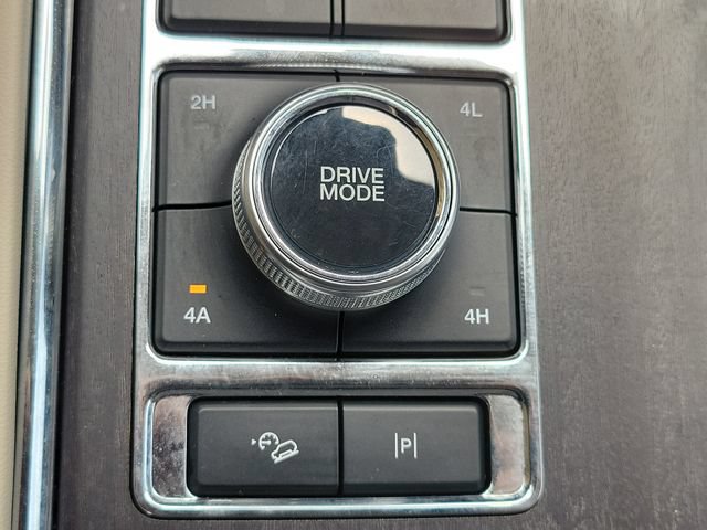 Used 2024 Ford Expedition Platinum AWD/4WD image 30