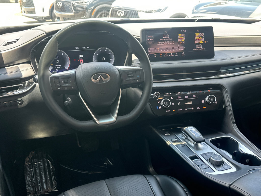 Used 2025 INFINITI QX60 Luxe w/ Vision Package AWD/4WD image 19
