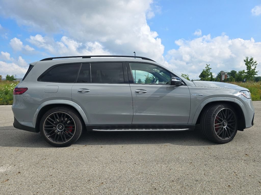 Used 2024 Mercedes-Benz GLS 63 AMG 4MATIC image 27