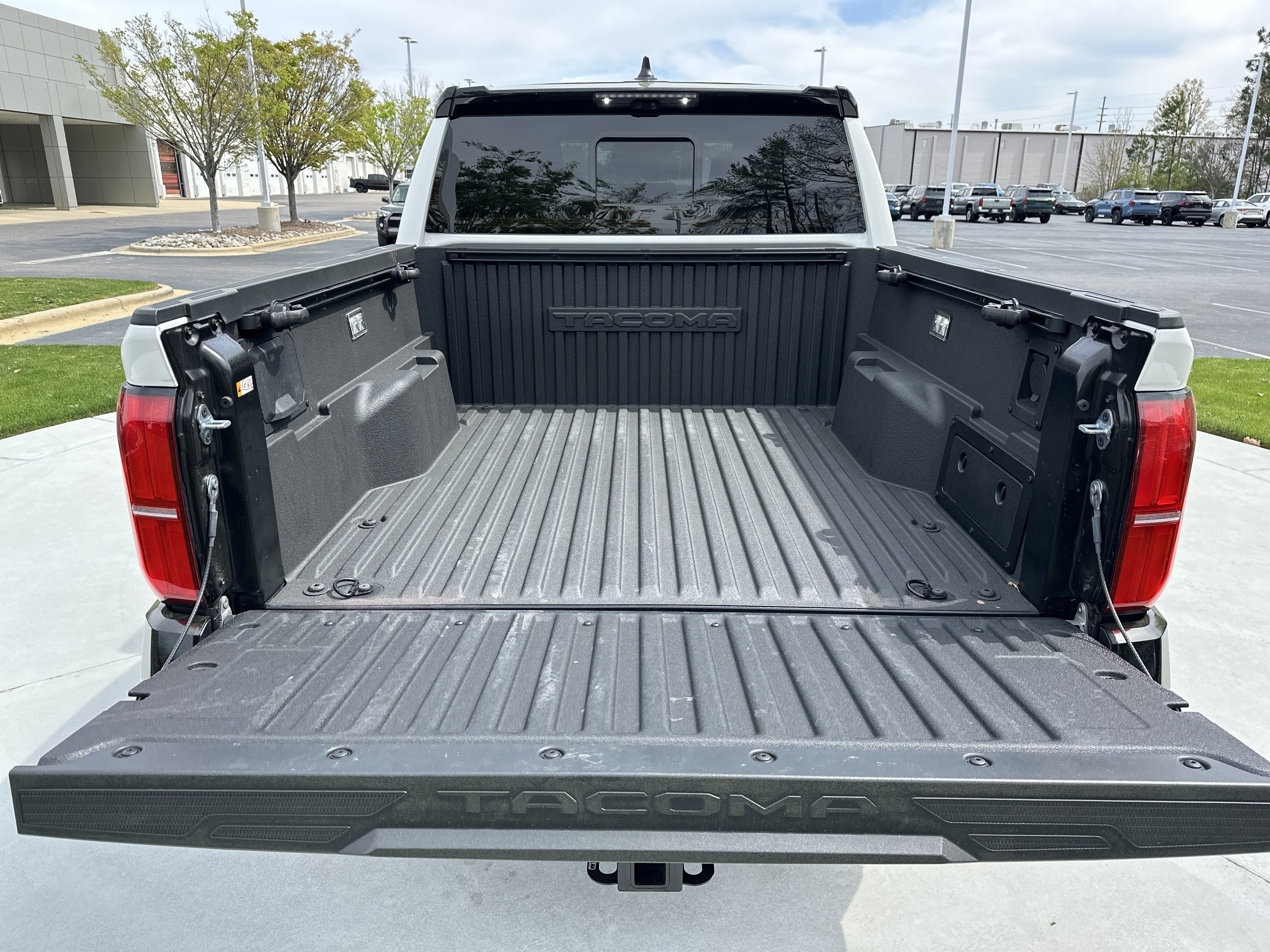 Certified 2025 Toyota Tacoma TRD Pro image 32