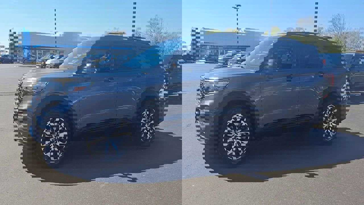 Used 2020 Ford Explorer ST image 7