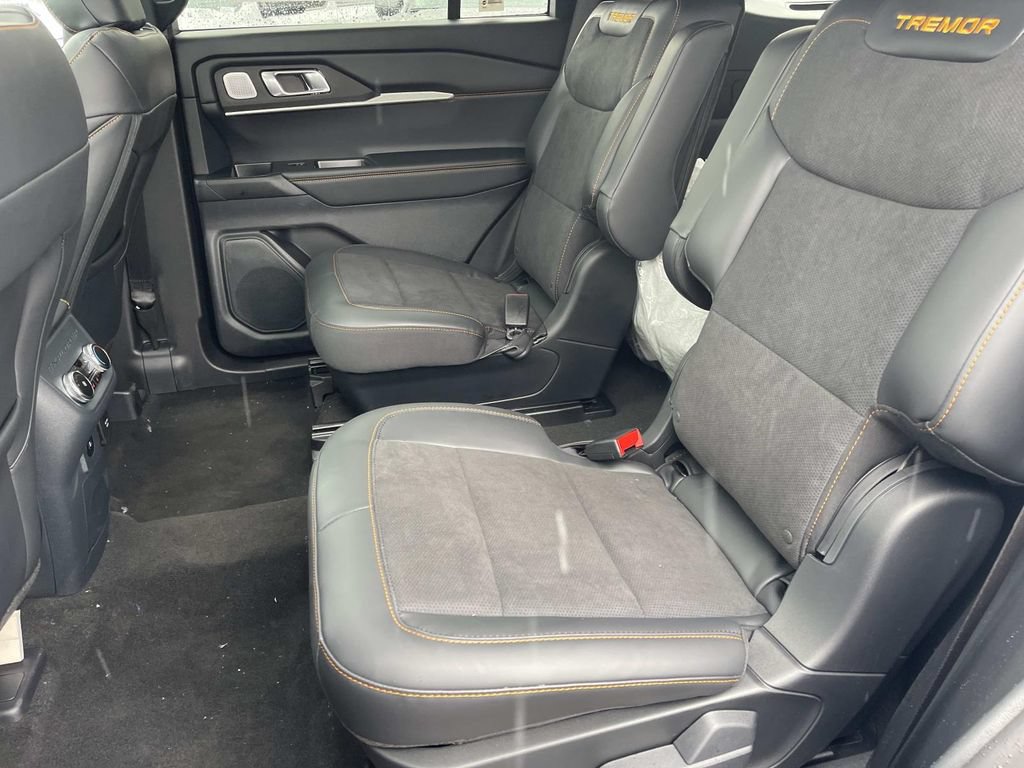 New 2026 Ford Explorer Tremor w/ Tremor Ultimate Package AWD/4WD image 19