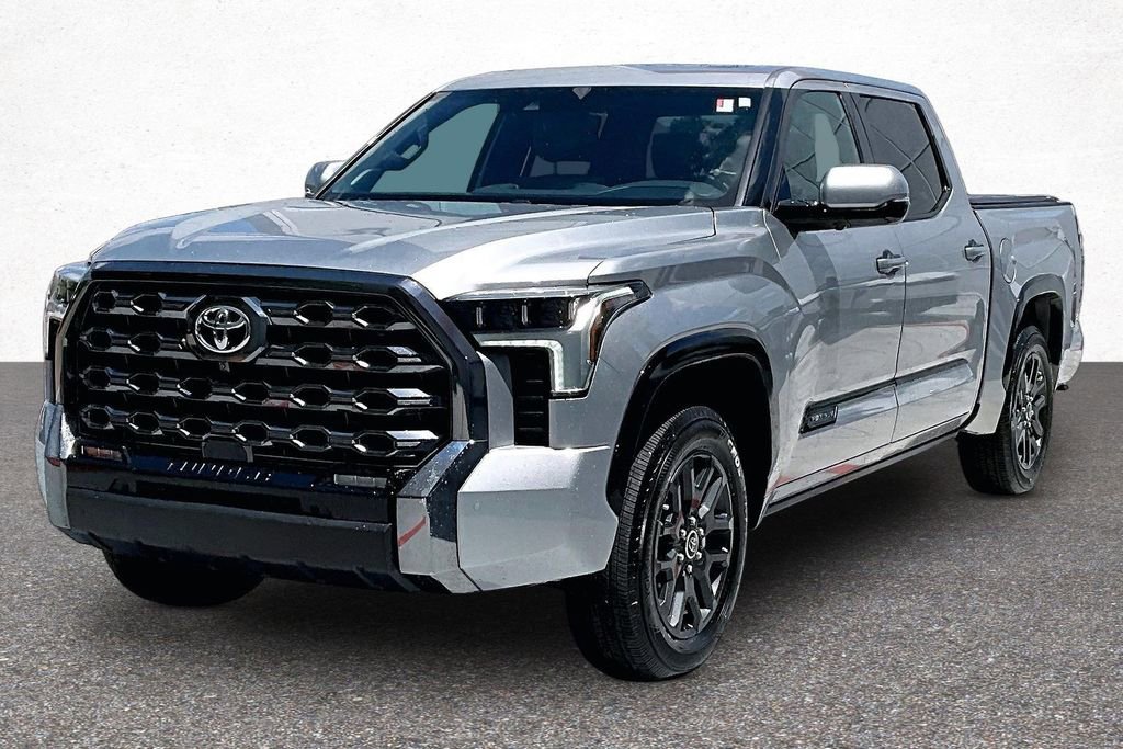 Used 2022 Toyota Tundra Platinum w/ Advanced Package AWD/4WD image 4