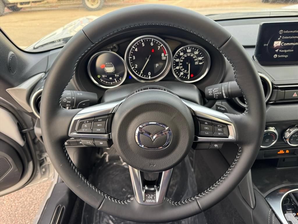 New 2025 MAZDA MX-5 Miata Grand Touring w/ Appearance Package RWD image 9