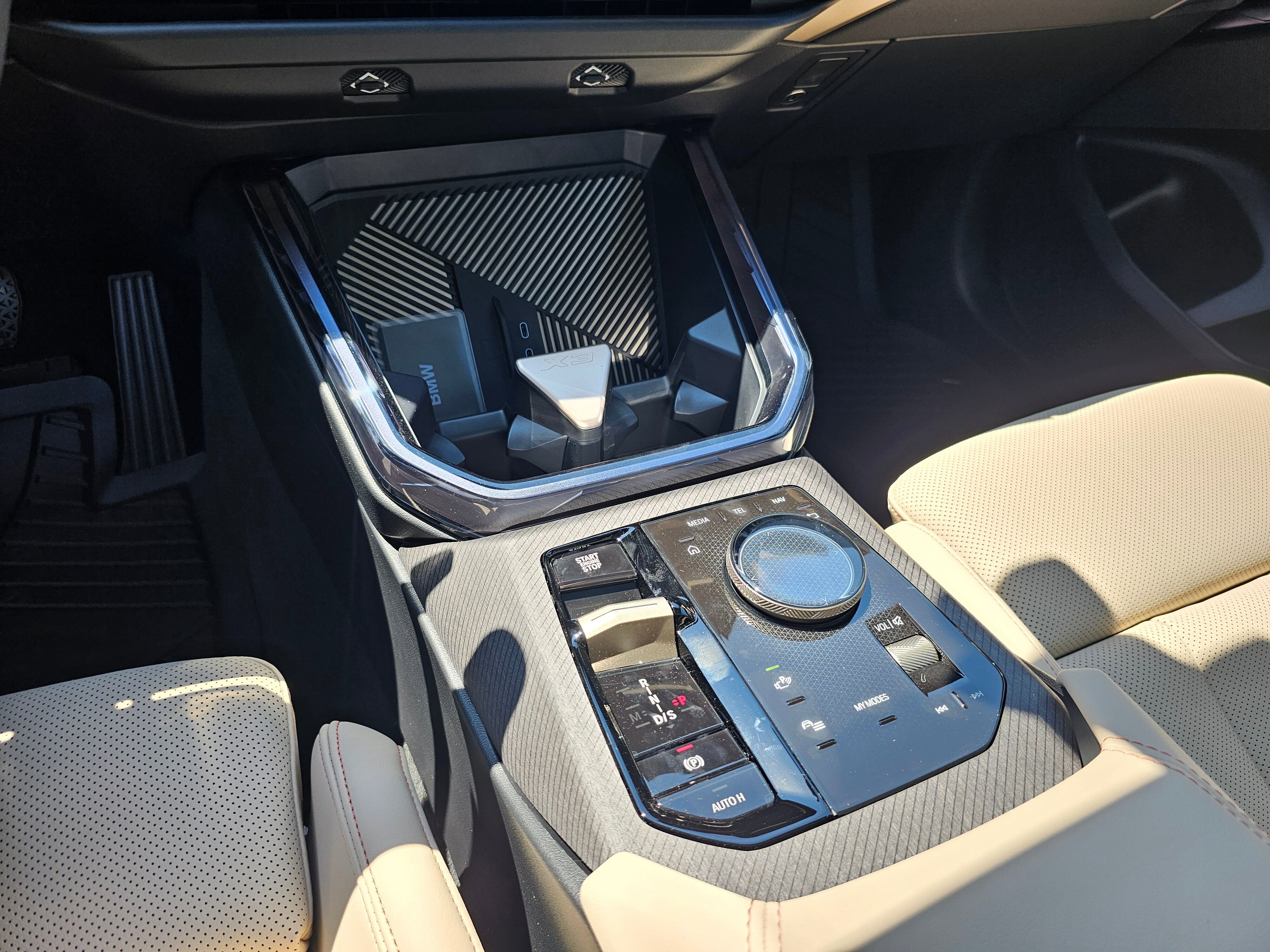 New 2025 BMW X3 xDrive30i w/ Premium Package image 22